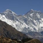 নেপালে তুষারধসে নিহত বেড়ে ১৫