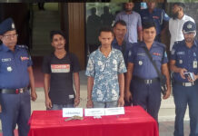 নারায়ণগঞ্জে বিদেশি পিস্তলসহ গ্রেপ্তার ২