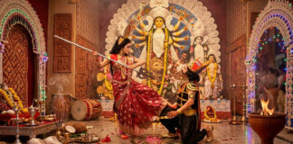 বিজয়া দশমীতে ‘অঞ্জলি লহ, অঞ্জলি’